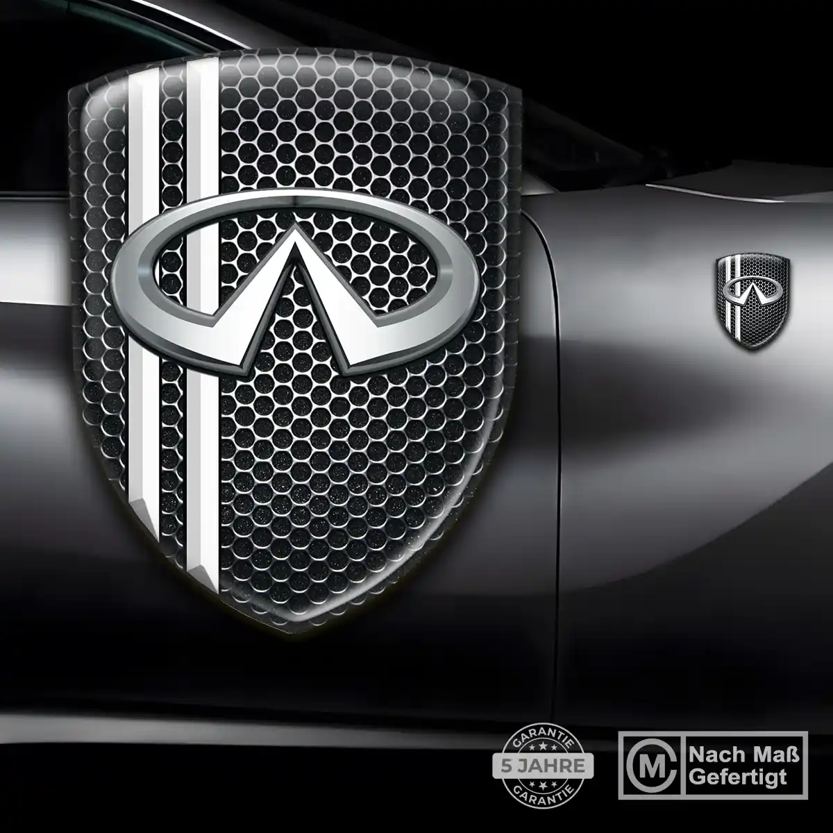 Infiniti Embleme Auto Tuningfahrzeug