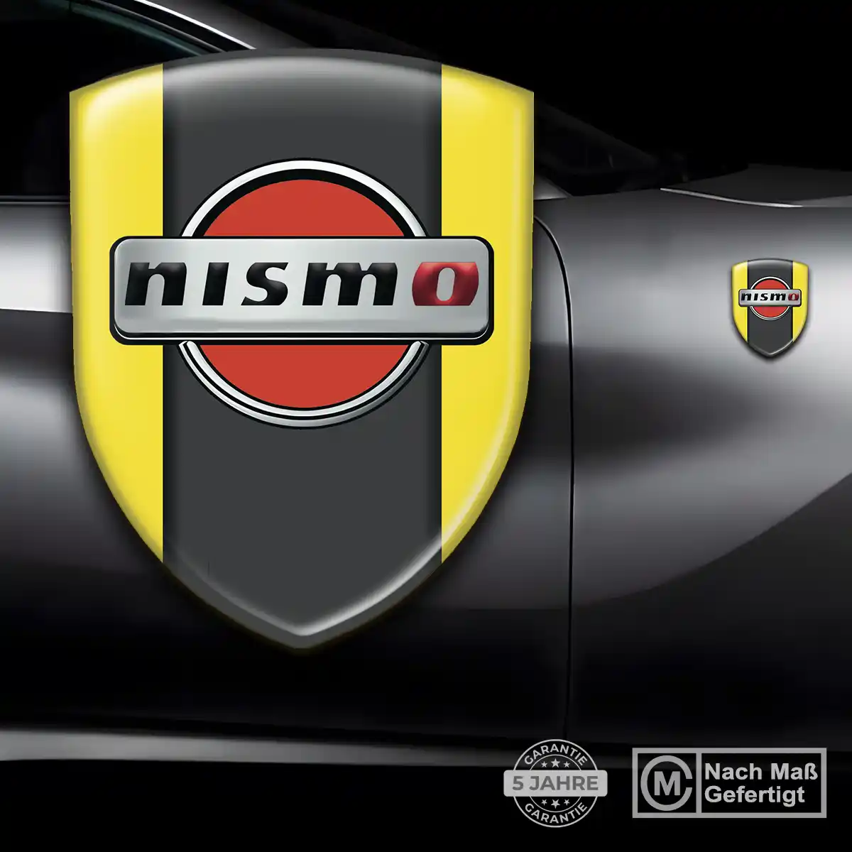 Nissan Emblem Auto Tuningfahrzeug