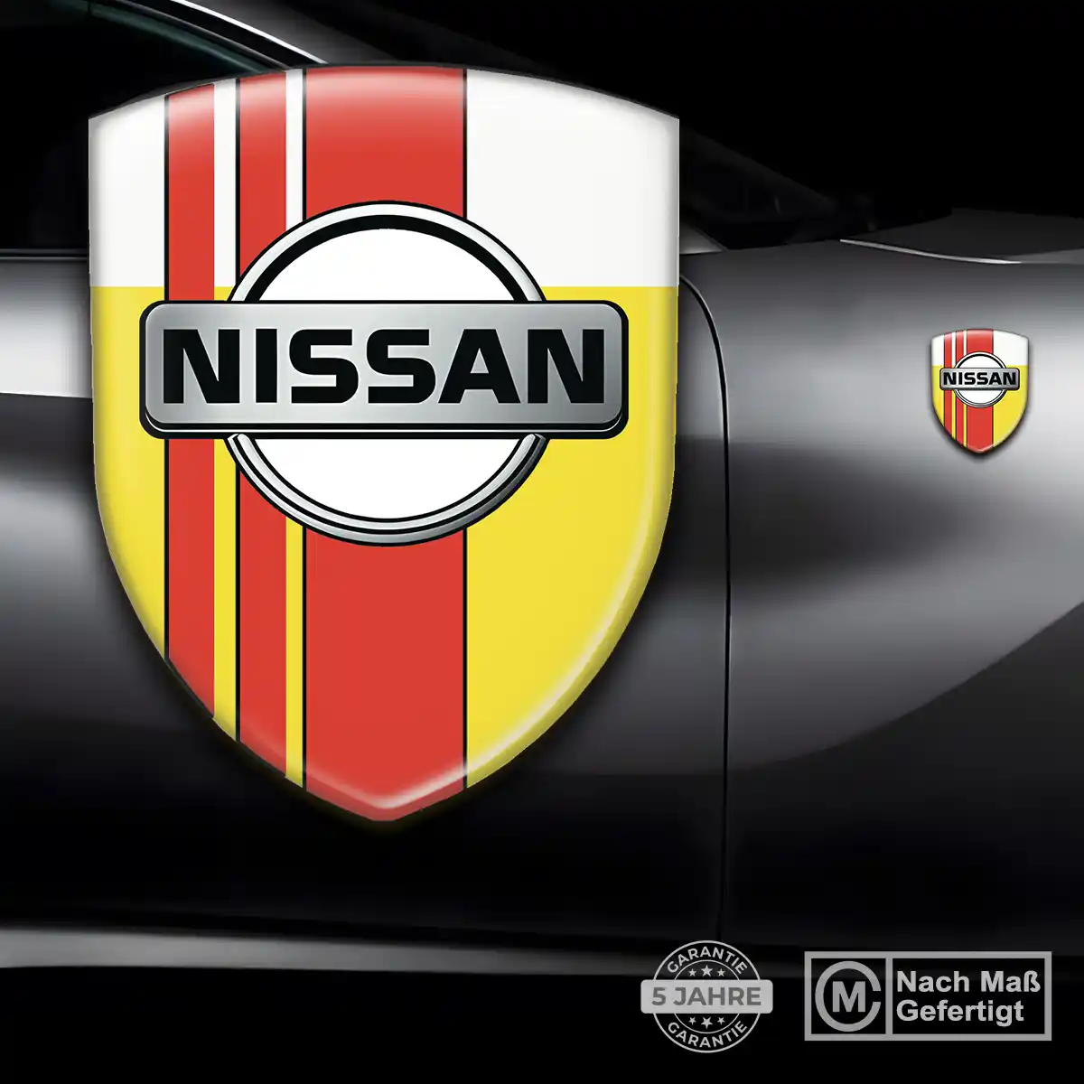 Nissan Wappen Emblem Tuningfahrzeug